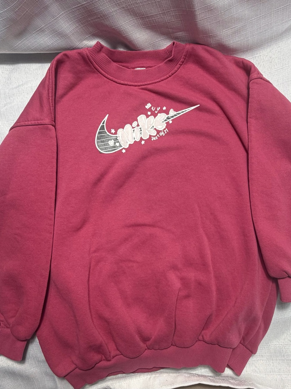 Nike Girl’s Crewneck Sweatshirt in Berry